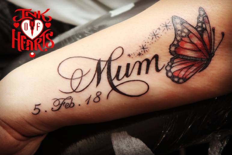 Why People Choose a "Mum" Tattoo