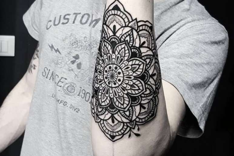 Why Choose Inkredible Tattoo for Your Mandala Design?